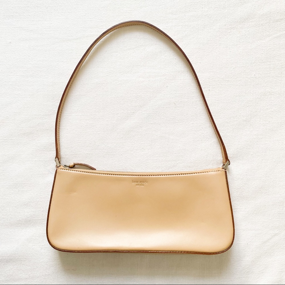 Perfect vintage Kate spade!!